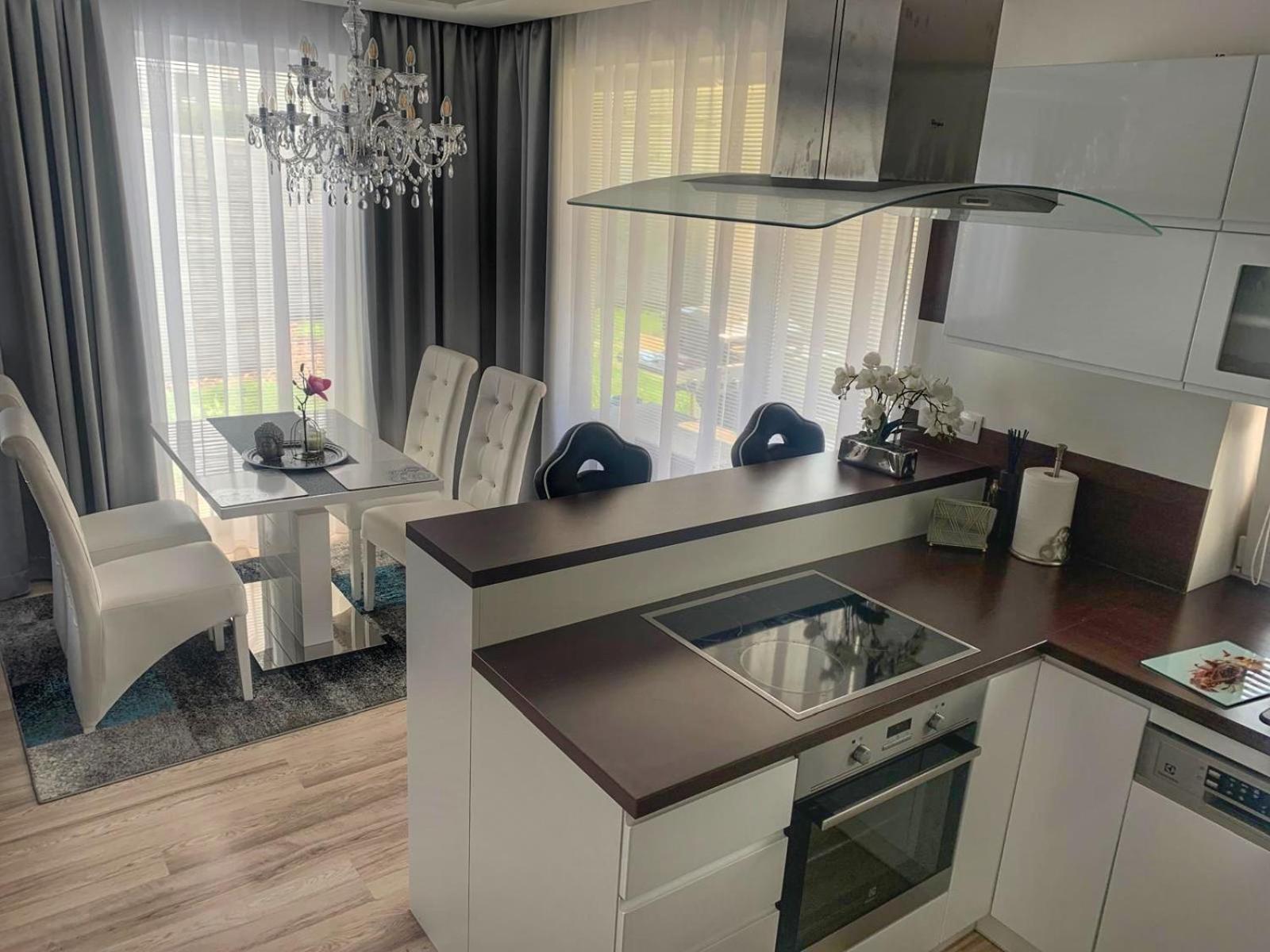 Modern 2 Bed House Near Bratislava With Parking Apartamento Rovinka Exterior foto
